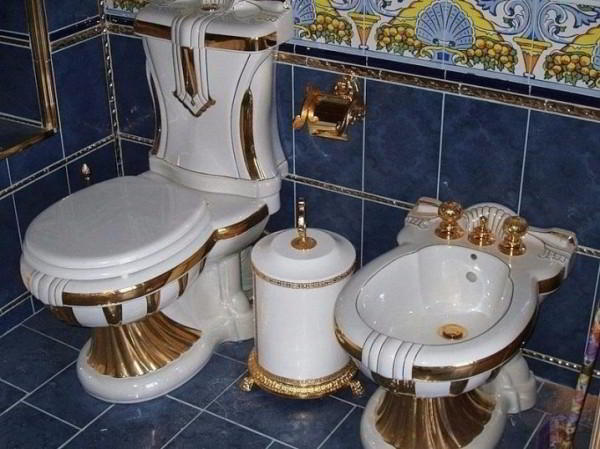 Золотые унитазы: роскошное украшение ванной комнаты
