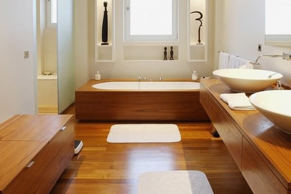 Чем застелить пол в ванной комнате: выбор оптимального материала