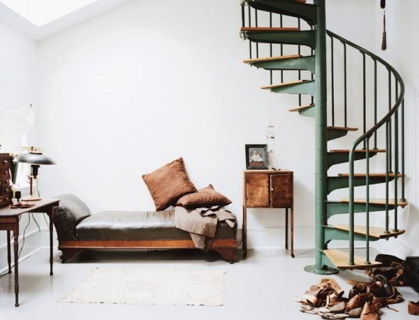 Лестницы на второй этаж на металлическом каркасе: красота, изящество, простота монтажа